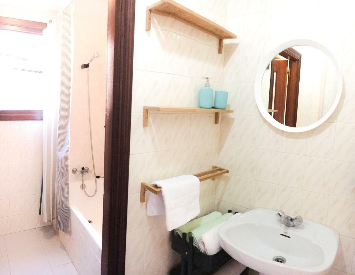 Centrico Y Acogedor Apartment Комилас Екстериор снимка